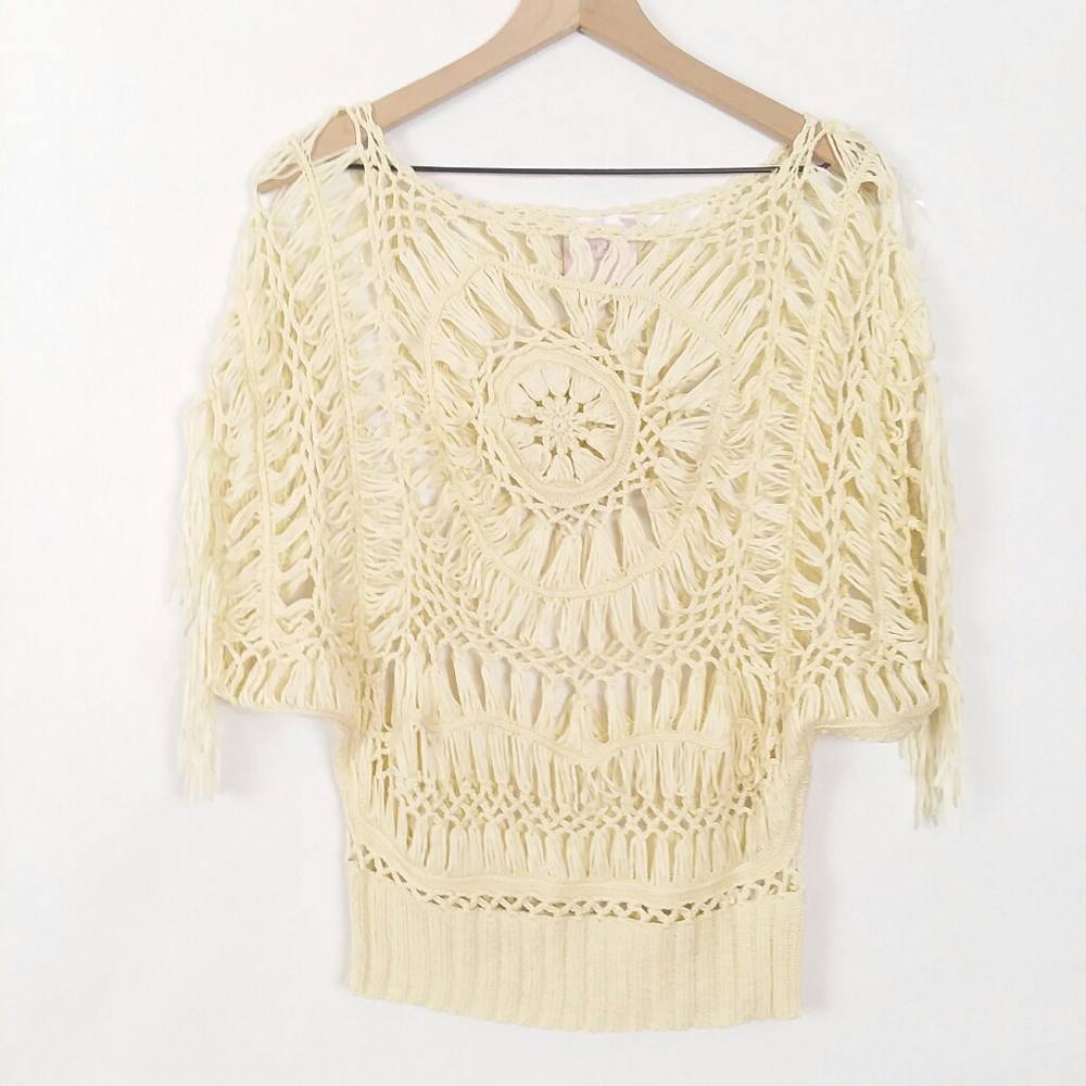 Romeo & Juliet Couture open weave fringe trim top